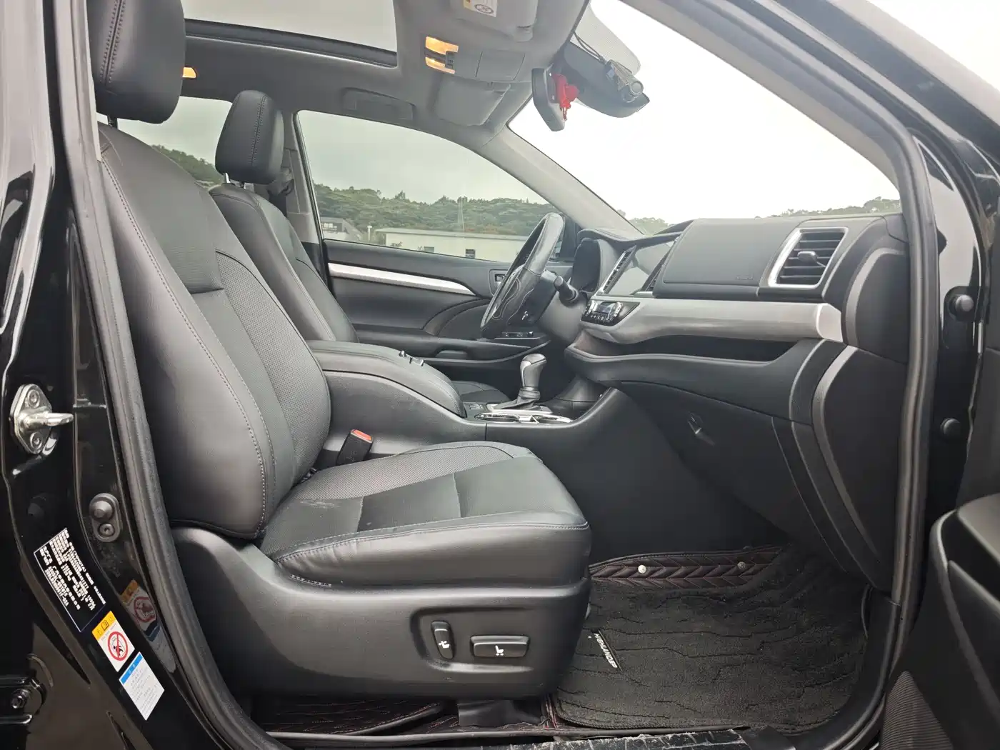 Toyota Highlander 2021 2.0T AWD Luxury 7-Seater фото 12