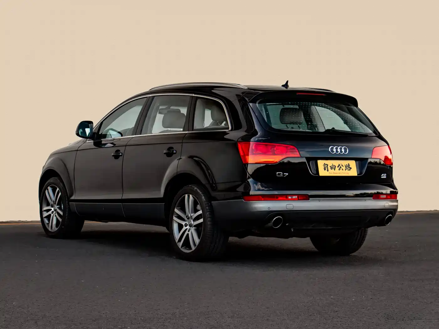 Audi Q7 2006 Model 4.2 FSI quattro Technology фото 13