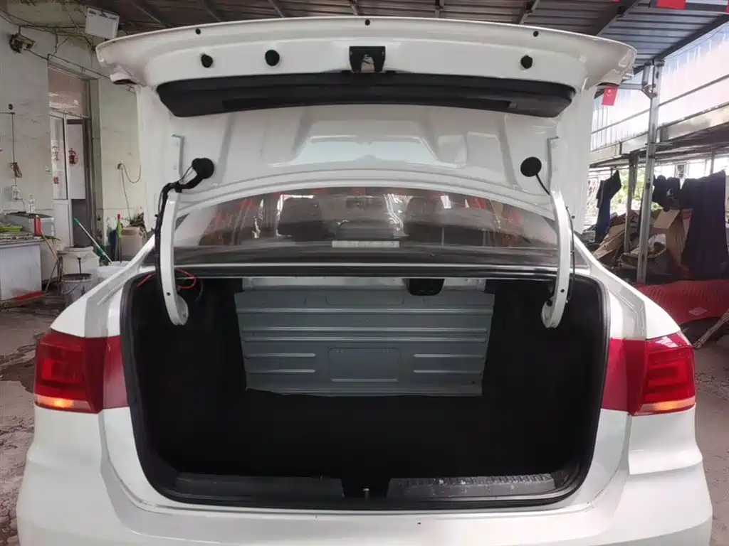 Volkswagen Santana 2019 1.5L Manual Trend China VI фото 19