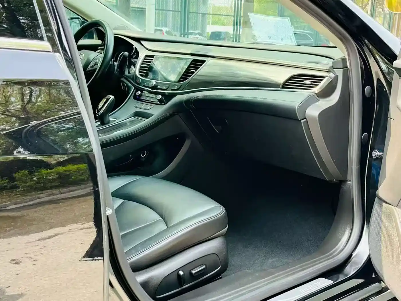 Buick LaCrosse 2021 652T Luxury Edition фото 4