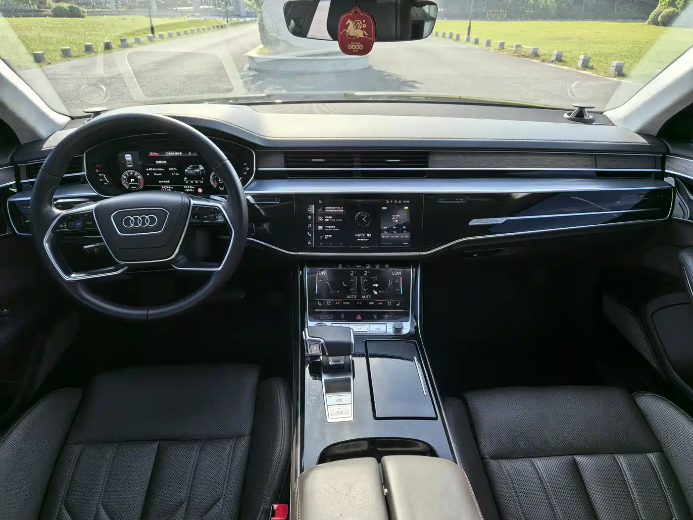Audi A8 2021 A8L 55 TFSI quattro Premium фото 11