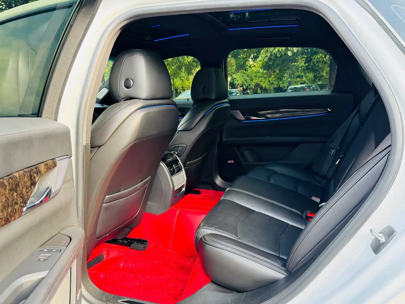 Фото 9 - Cadillac CT6