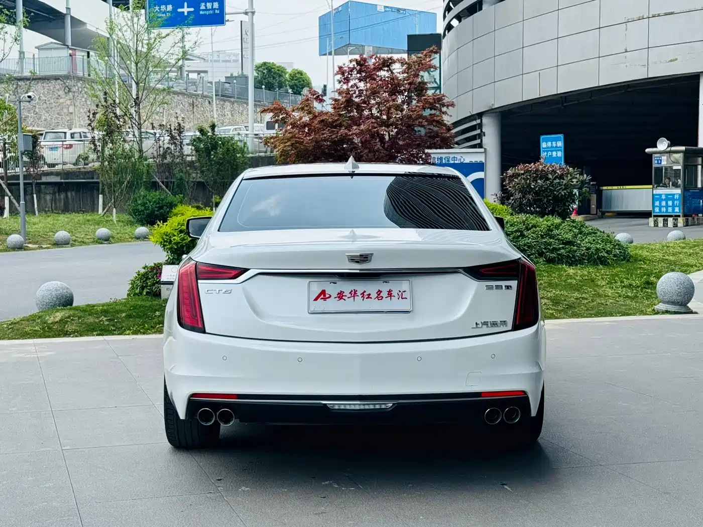 CADILLAC CT6