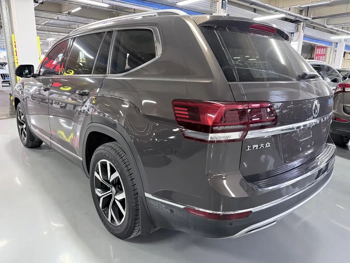 Volkswagen Teramont 2019 380TSI 4WD Luxury Edition China VI фото 20
