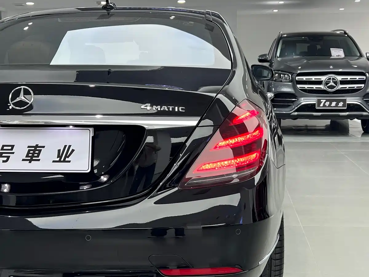 Mercedes-Benz Maybach S-Class 2018 S 560 4MATIC фото 11