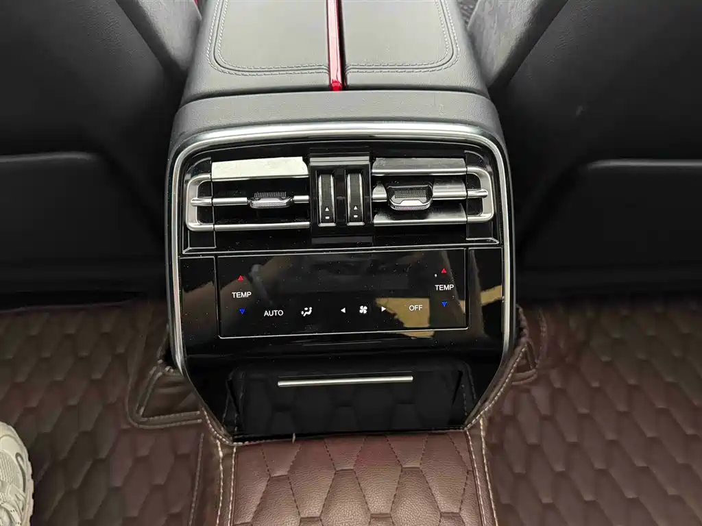 Hongqi H9 2020 3.0T Smart Connection Qi Chang Edition фото 16
