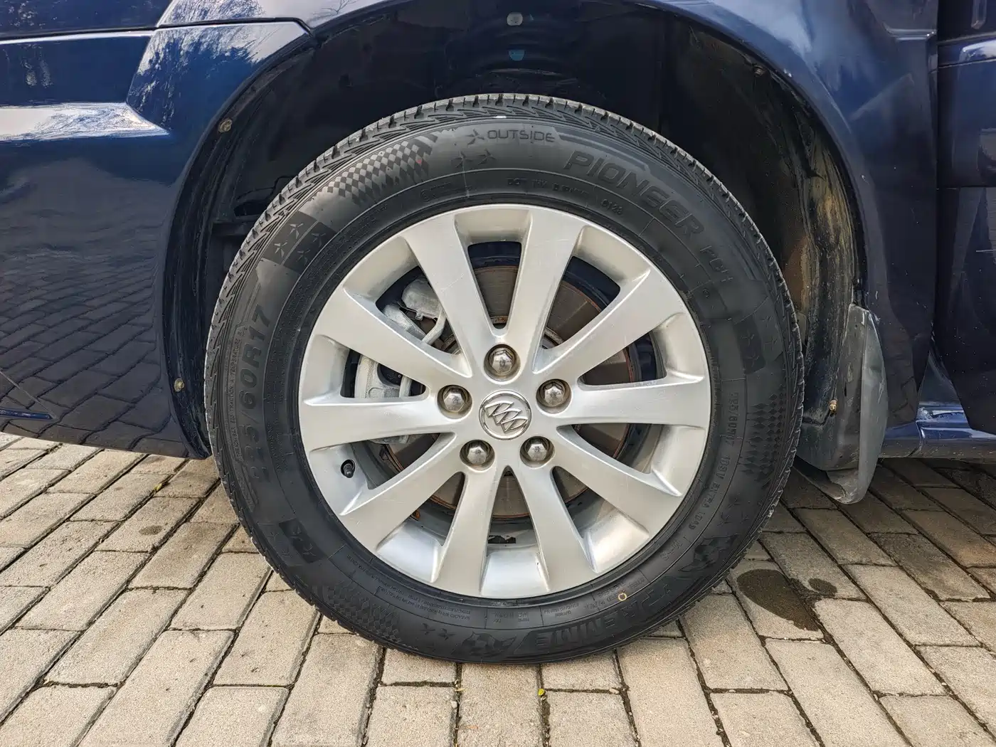 Buick GL8 2014 2.4L Classic Edition фото 14