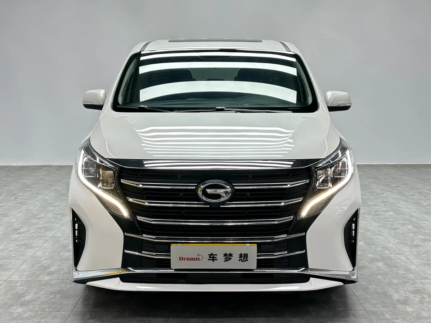GAC TRUMPCHI M8