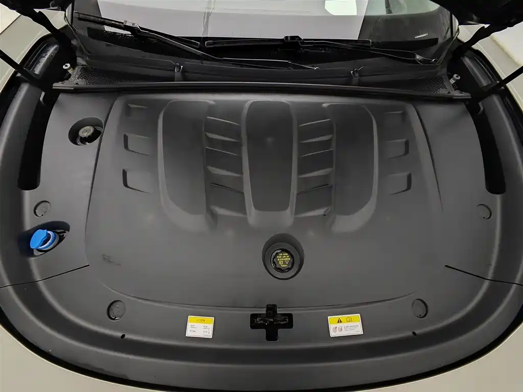 Voyah Auto VOYAH Zhuiguang 2024 PHEV AWD Ultra Long Range Flagship фото 6