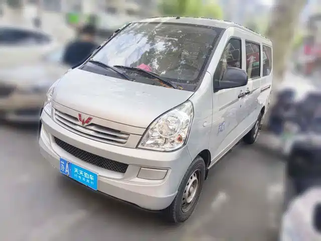  Wuling Motors Wuling Rongguang S 2023 1.5L Base 5/7 Seater