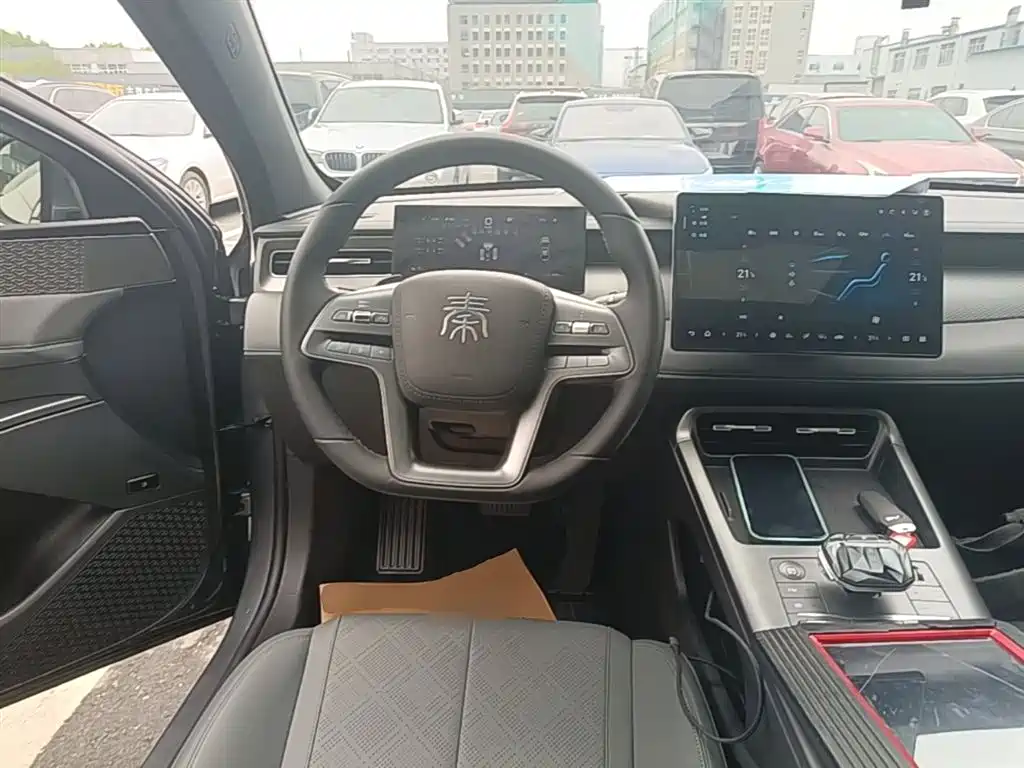 BYD Qin PLUS 2025 DM-i Smart Drive Edition 120KM Surpassing Type фото 11