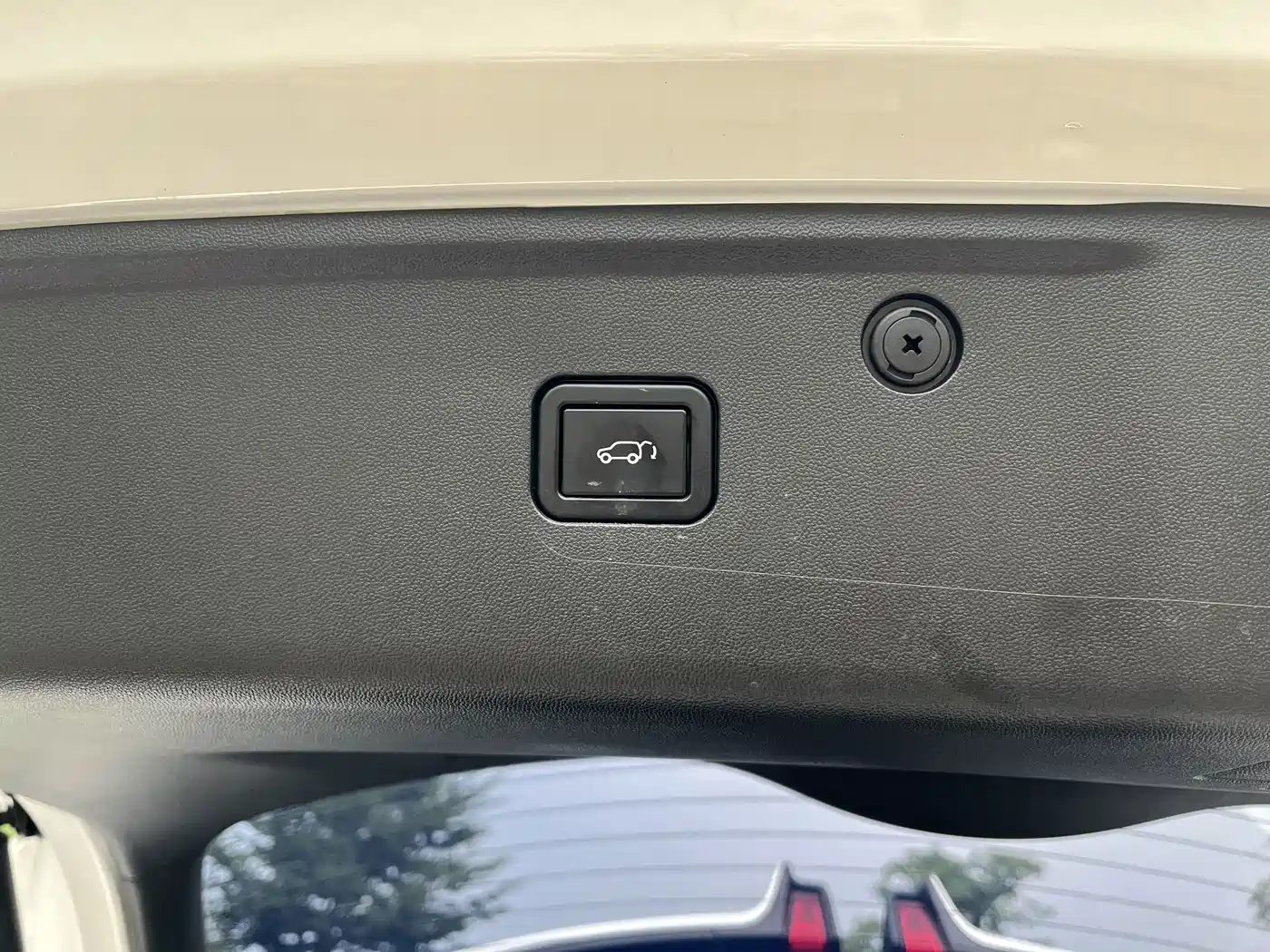 Changan UNI-K 2023 2024 2.0T FWD Global Edition
