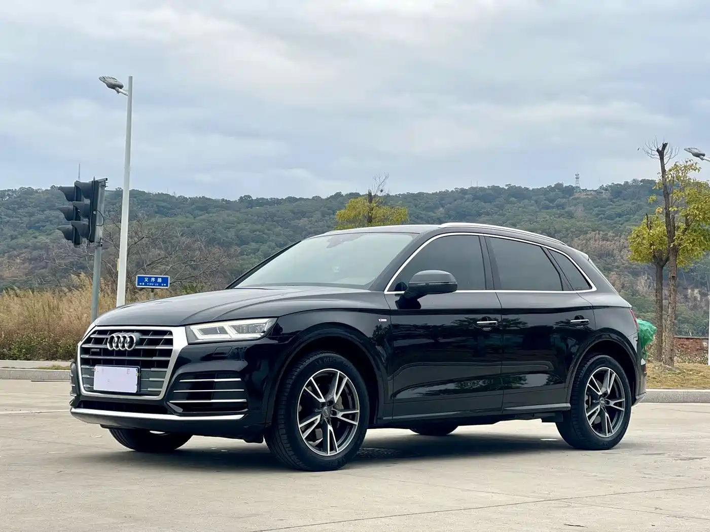 AUDI Q5L