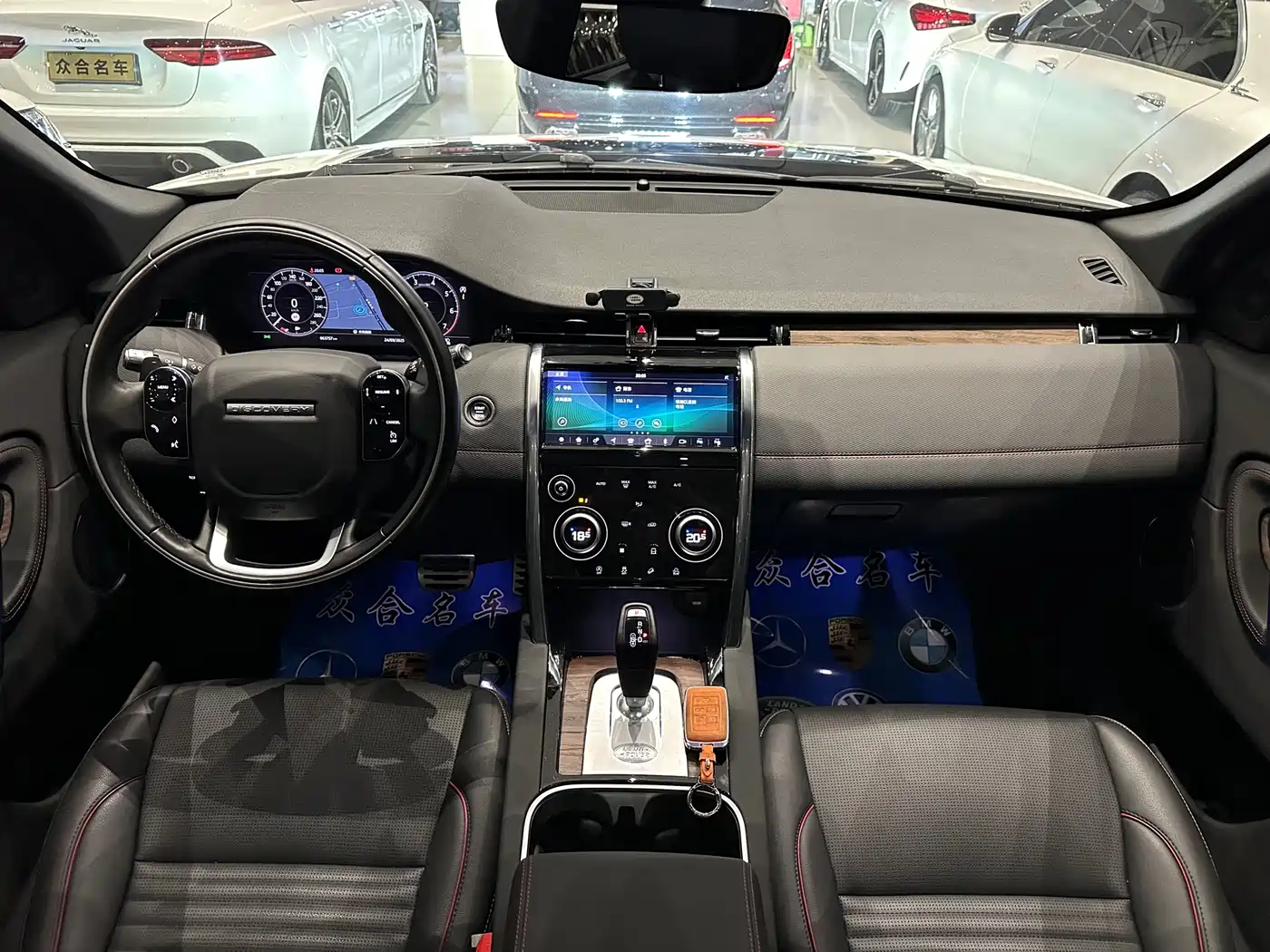 Land Rover Discovery Sport 2020 249PS R-Dynamic Performance Tech 7-seater фото 9