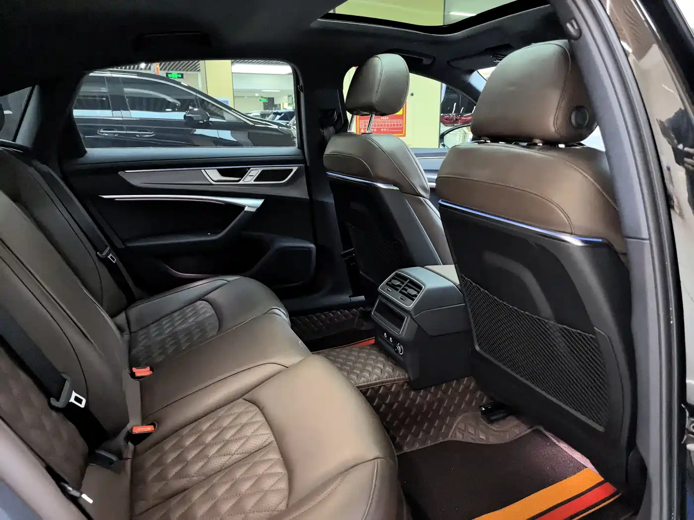 Audi A6L 2024 40 TFSI Luxury Elegance фото 13