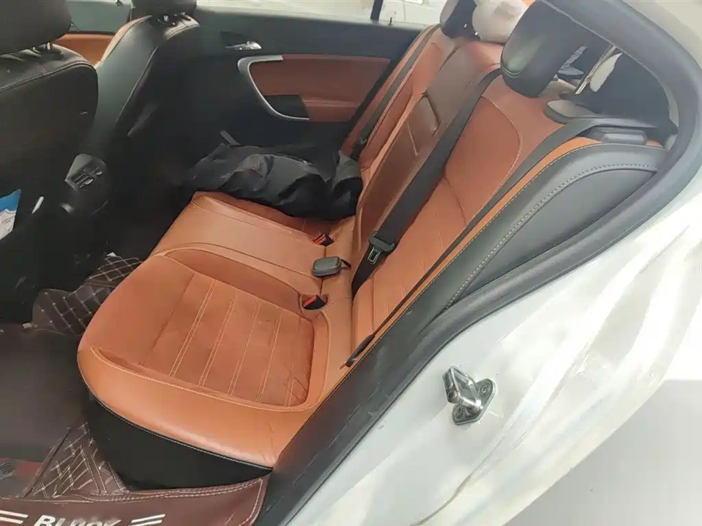 Buick Regal 2015 1.6T Elite Tech Edition фото 15