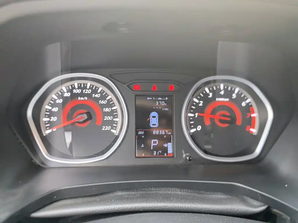 Soueast DX3 2018 2016 Model 1.5T CVT Flagship Type