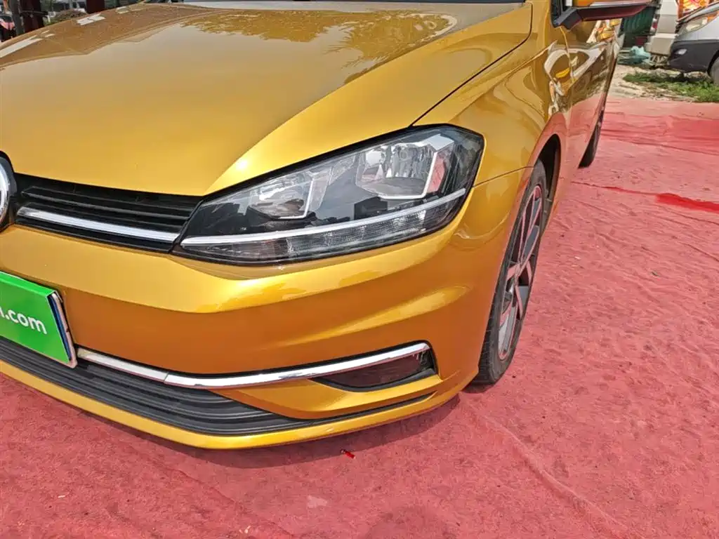 Volkswagen Golf 2019 280TSI DSG Luxury (China V) фото 24