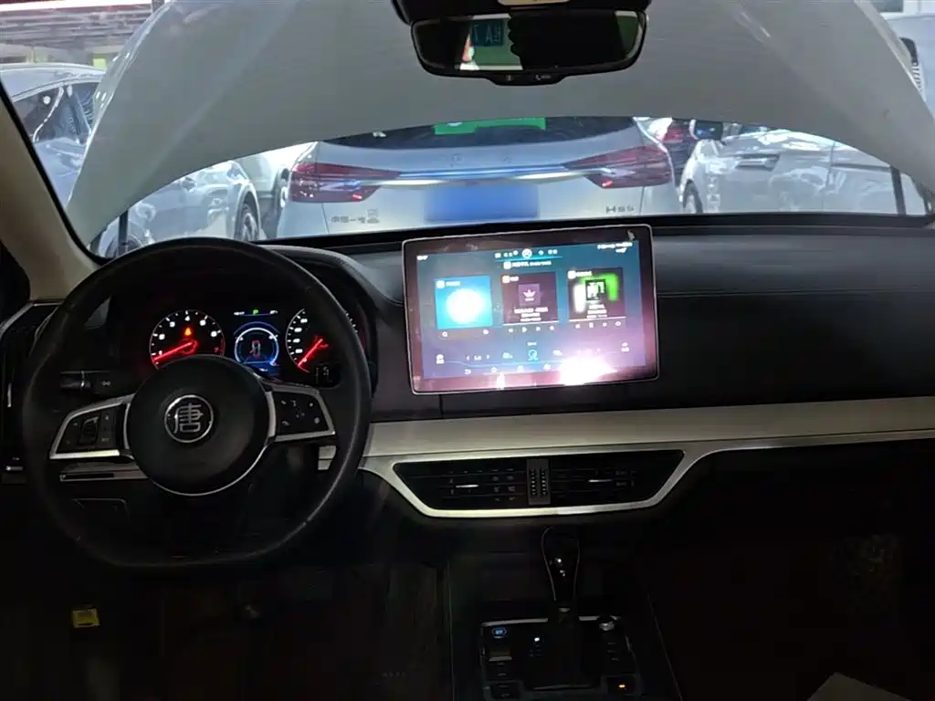 BYD TANG