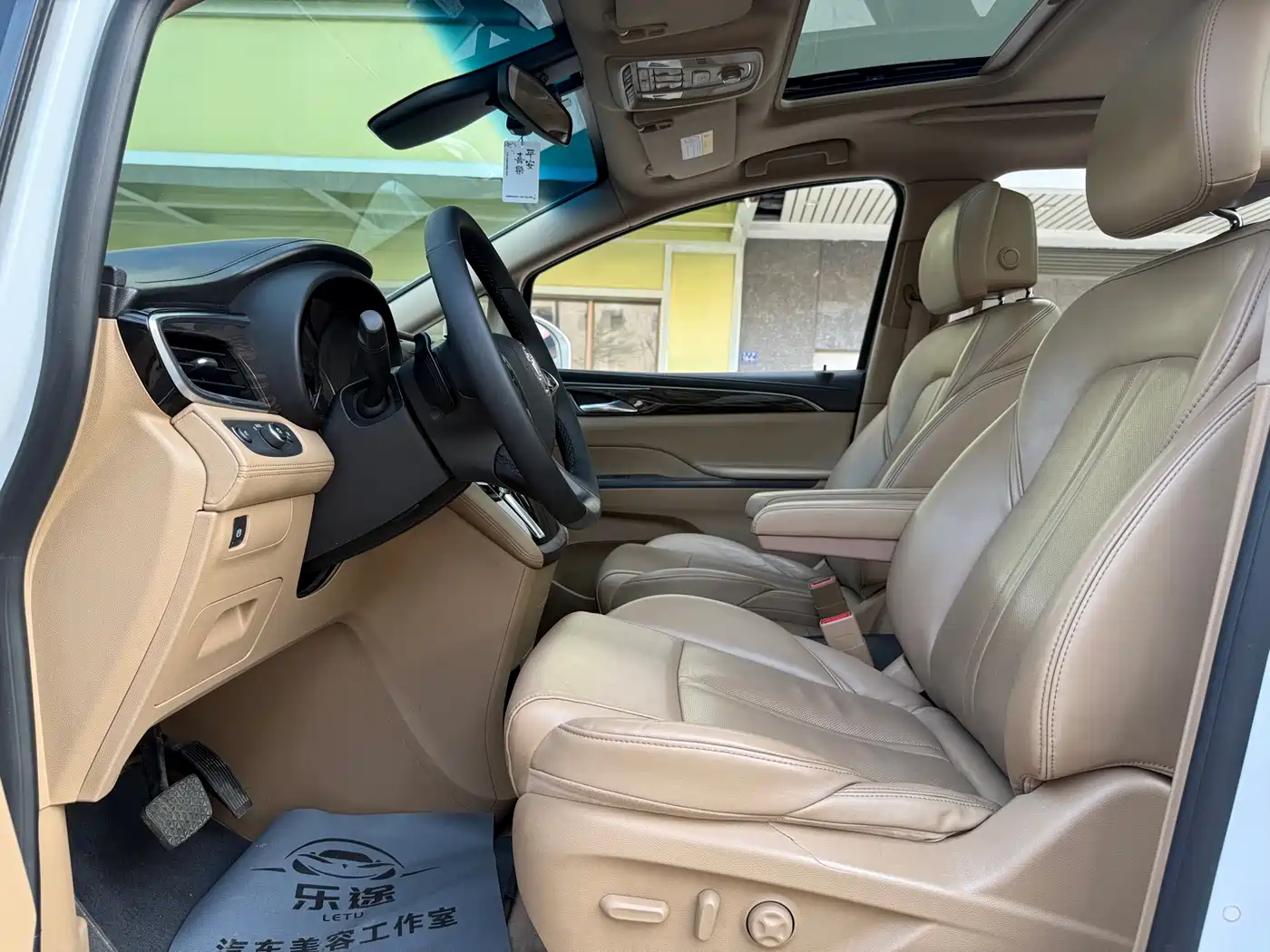 Buick GL8 2017 ES 28T Luxury China V фото 9