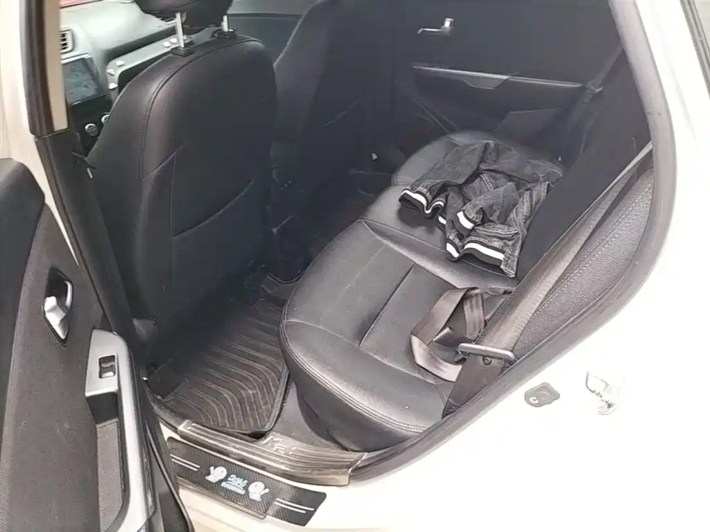 Kia K2 2015 Sedan 1.4L AT GLS фото 17
