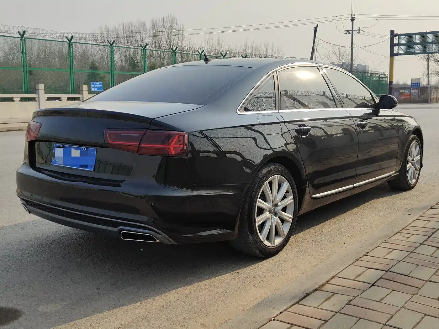 Audi A6L 2012 50 TFSI quattro Luxury фото 4