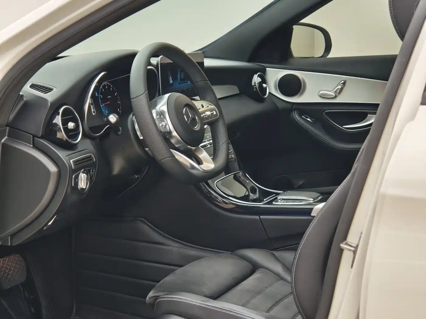 Mercedes-Benz C-Class 2020 Facelift C 260 Sport Version фото 7