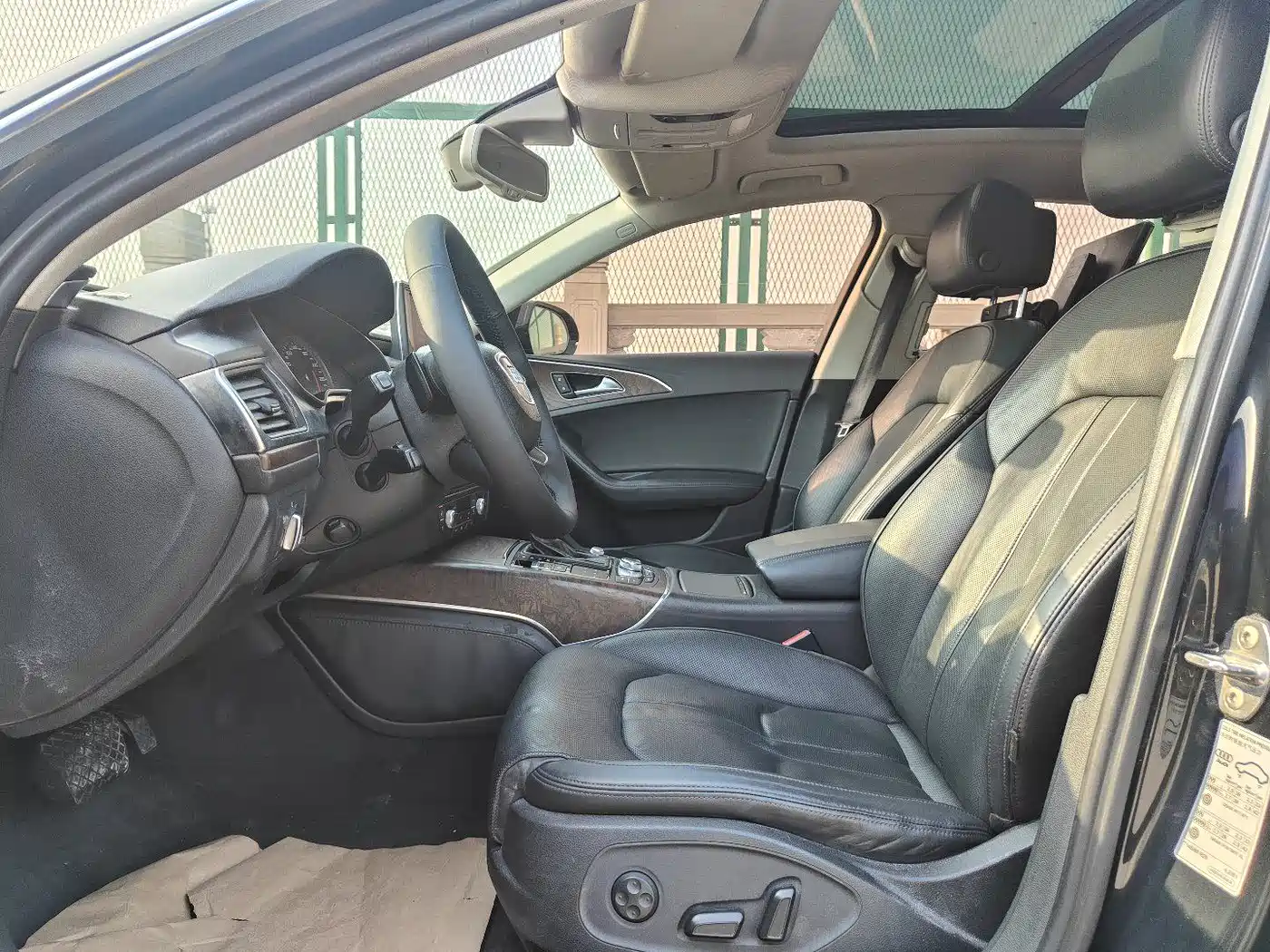 Audi A6L 2012 50 TFSI quattro Luxury фото 6