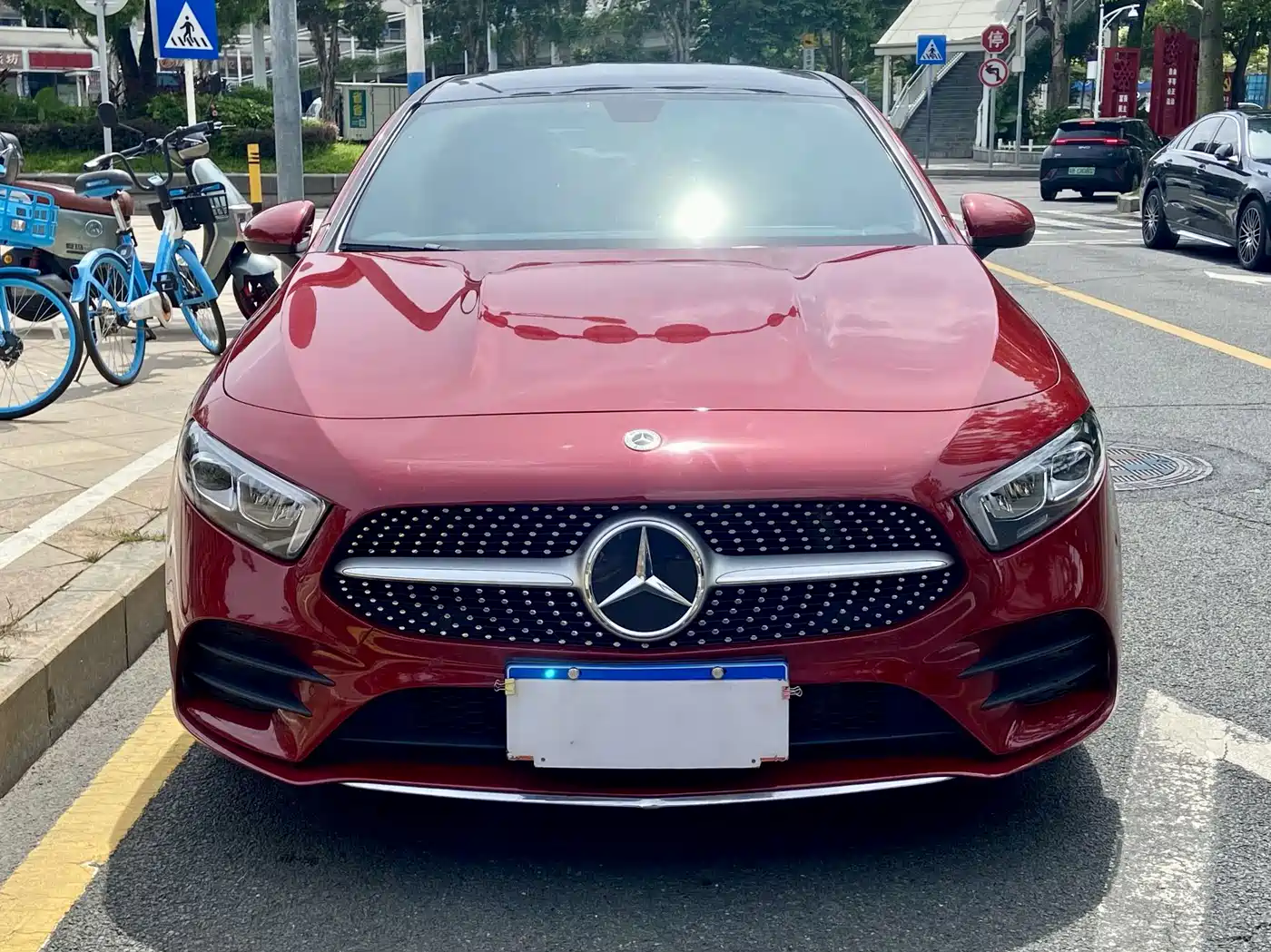 Mercedes-Benz A-Class 2022 Facelift II A 200 L Sport Sedan Fashion фото 2