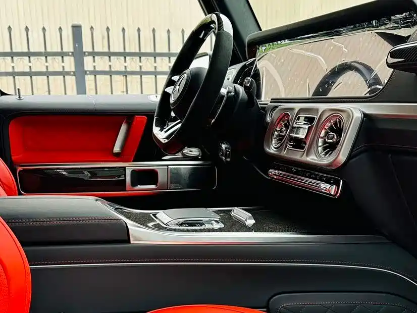 Mercedes-Benz G-Class AMG 2025 AMG G 63 фото 7