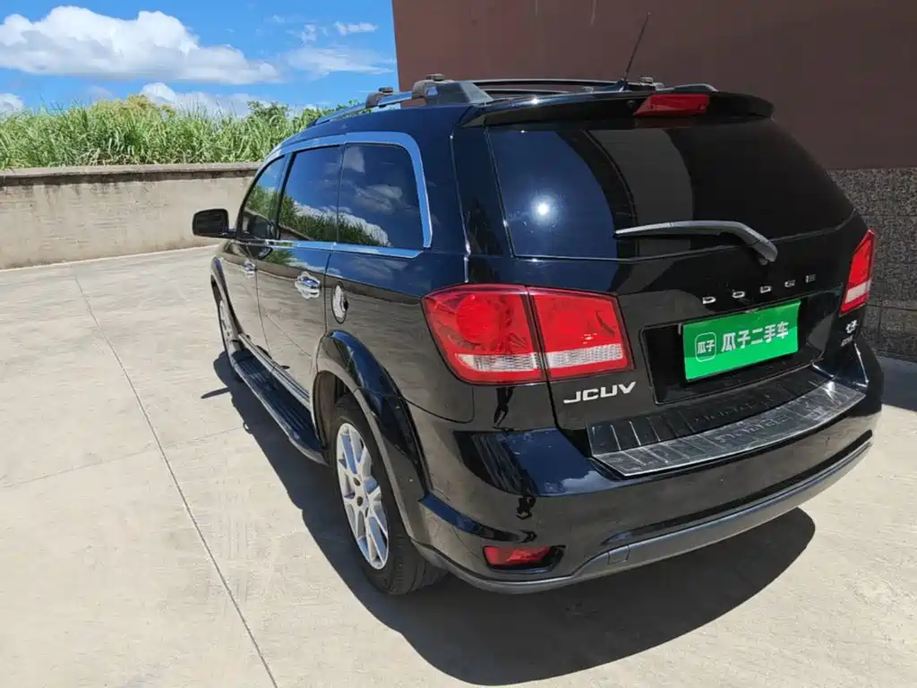 Dodge Journey 2016 2013 Model 2.4L 2WD Premium Edition