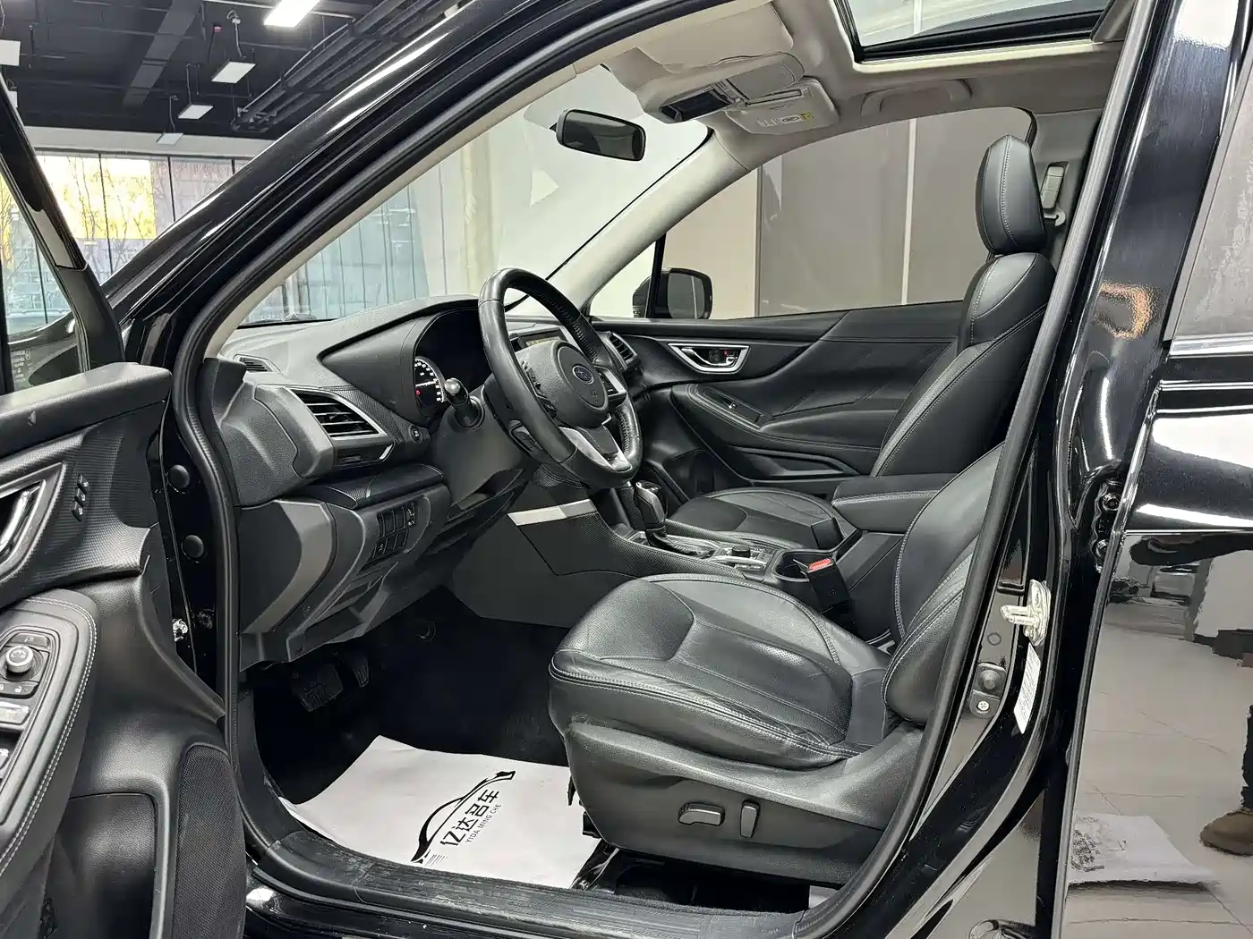 Subaru Forester 2021 2.0i Luxury Edition with EyeSight фото 7