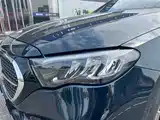 Фото 3 - Mercedes-Benz E-Class