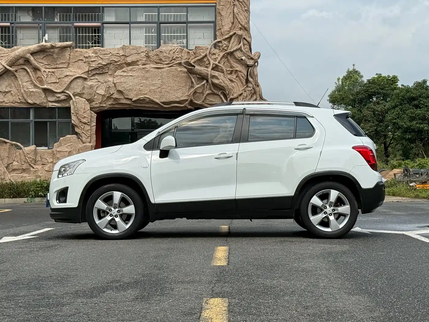 Chevrolet Trax 2014 1.4T Automatic 2WD Comfort фото 4