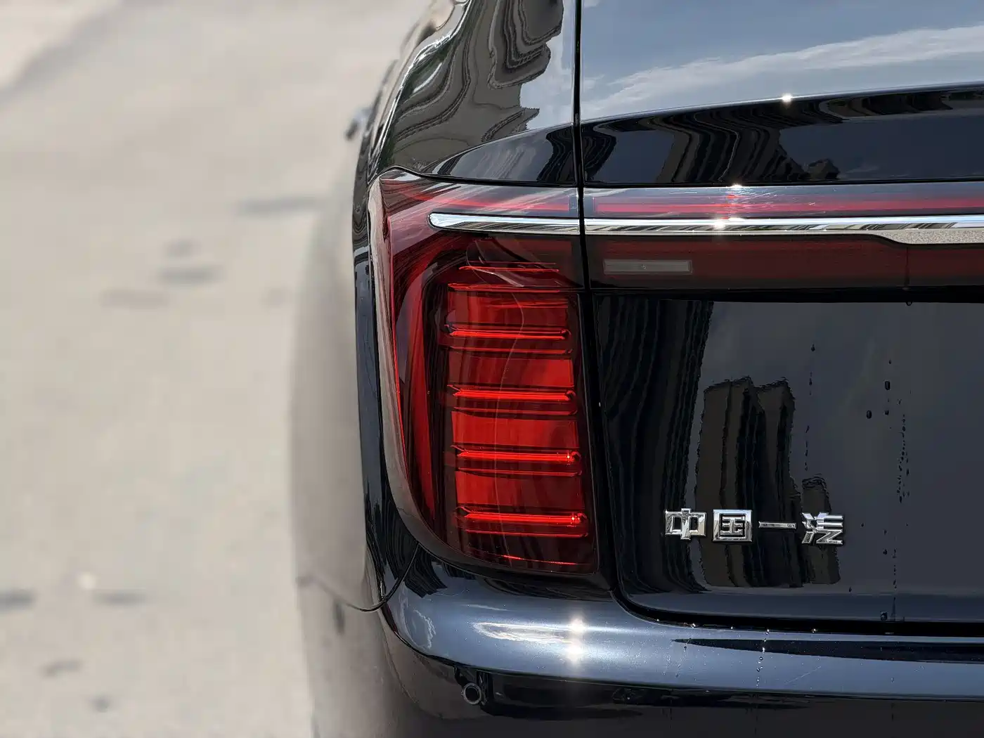Hongqi H9 2025 2.0T 2WD Qixiang Luxury Business Edition 5-seater фото 13