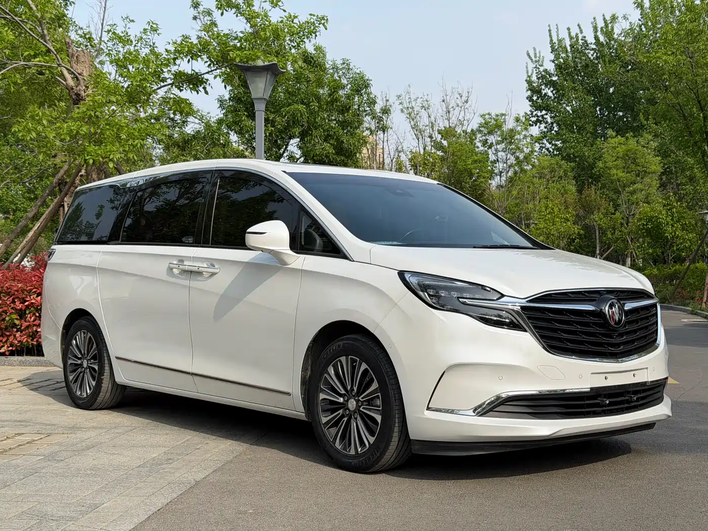 BUICK GL8