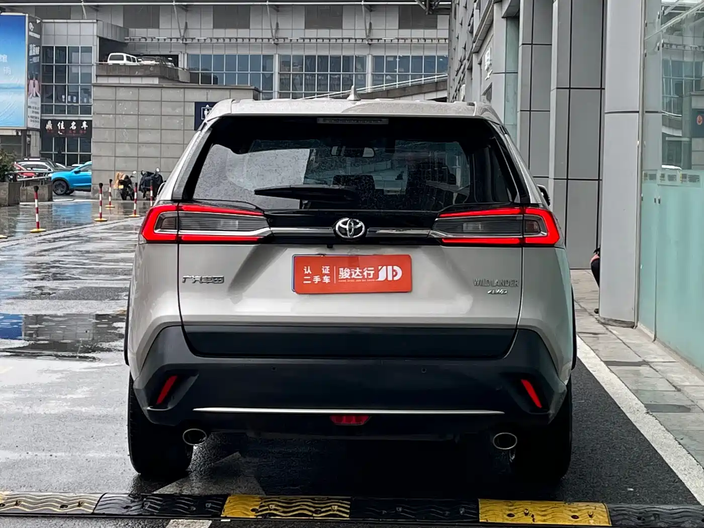 Toyota Wildlander 2022 2.0L CVT AWD Luxury PLUS Edition фото 5