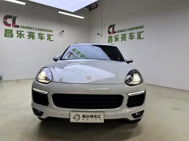 PORSCHE CAYENNE NEW ENERGY