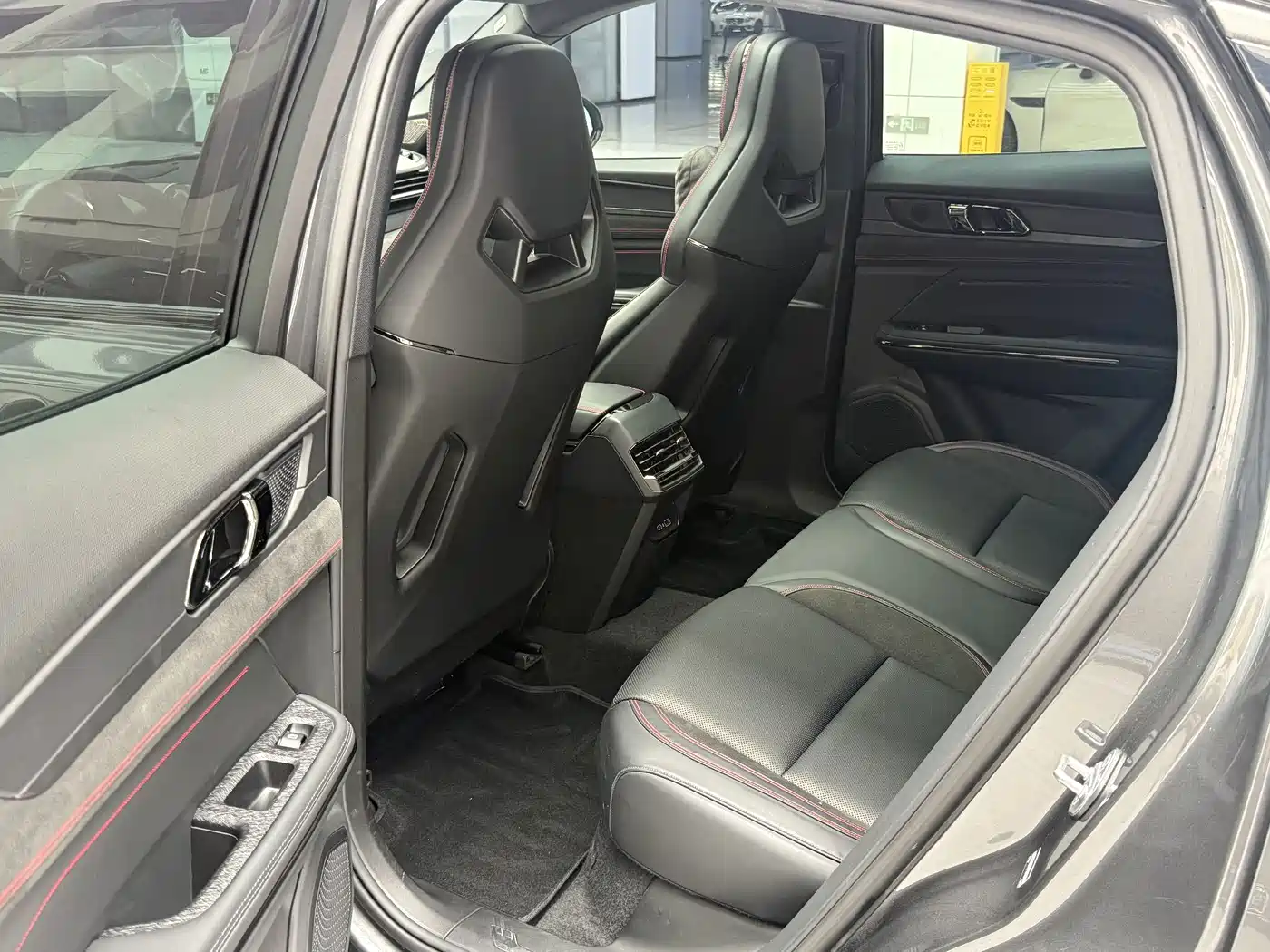 Lynk & Co 05 2023 2023 2.0TD AWD Halo