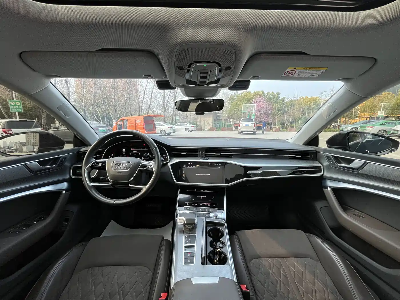 Audi A7L 2024 45TFSI quattro S-line Vision Edition Crystal Package фото 19
