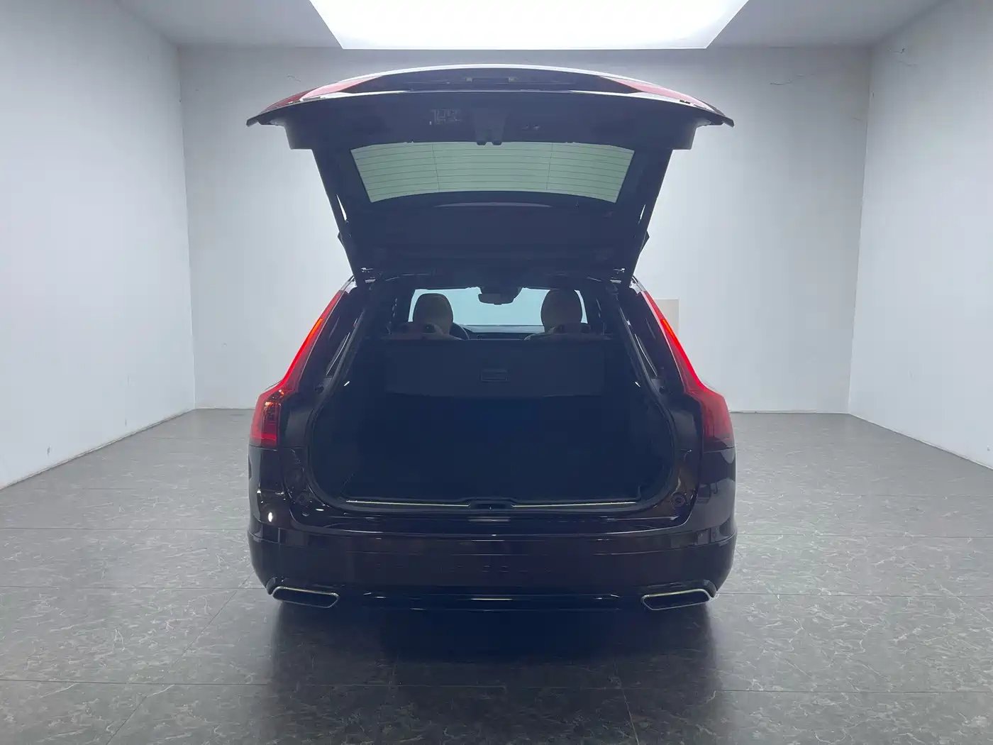 Volvo V90 2019 2017 Cross Country T5 AWD Smart Edition