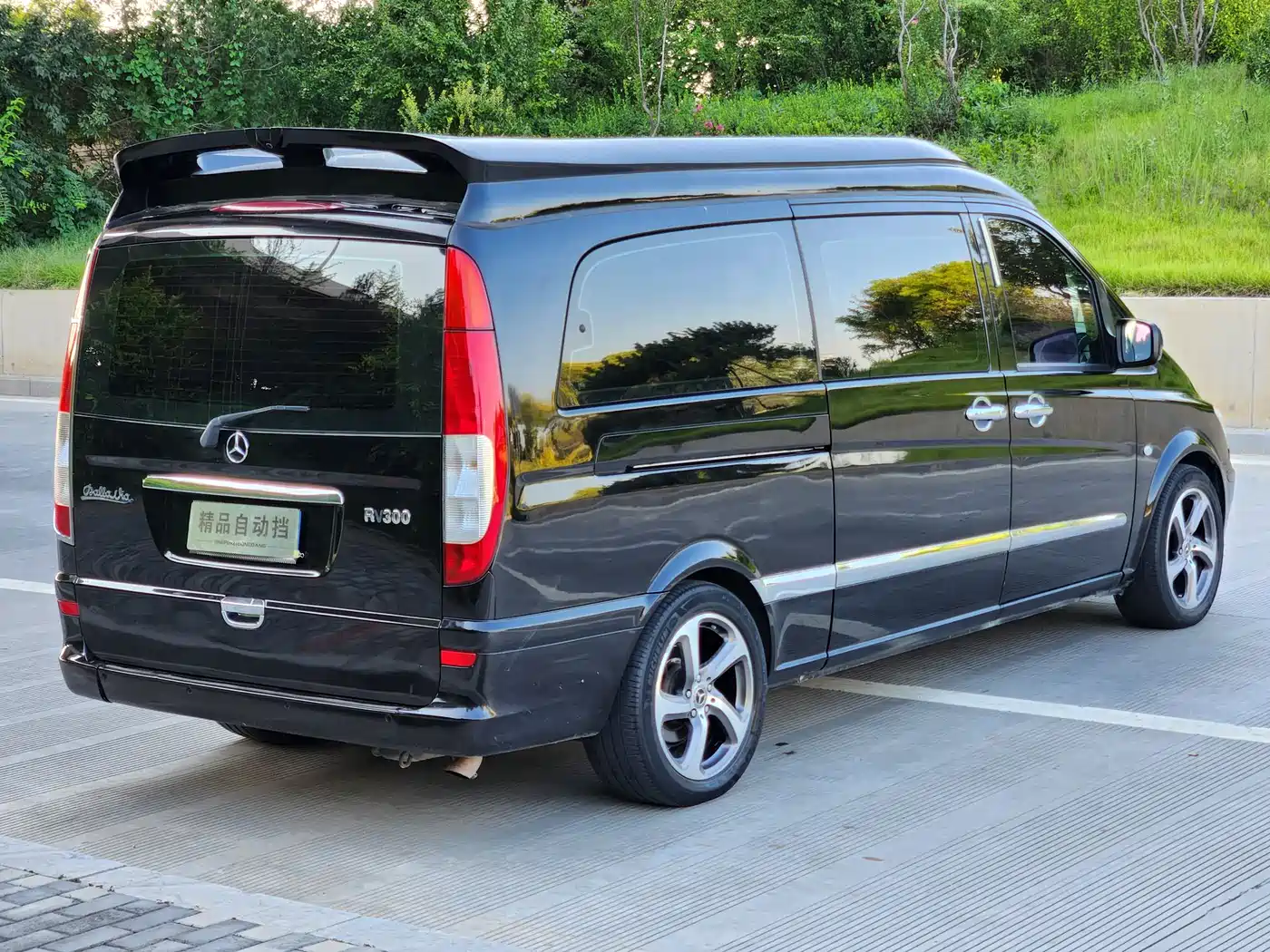Mercedes-Benz Vito 2015 3.0L Elite фото 5