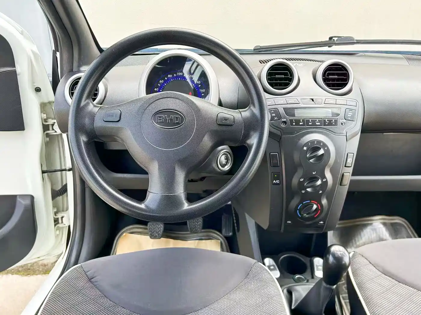 BYD F0 2015 2015 1.0L Xuan Cool Model