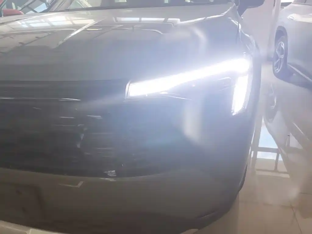 Ford Lingrui 2024 2025 EcoBoost 170 Premium PLUS