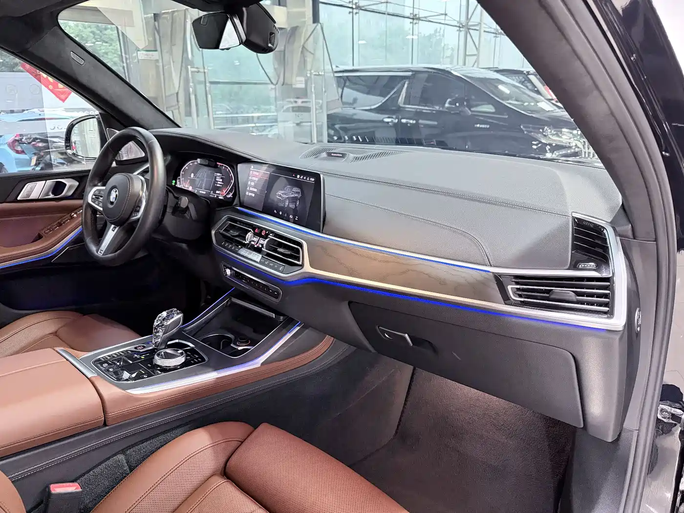 BMW X7 2019 xDrive40i Executive M Sport Package фото 17