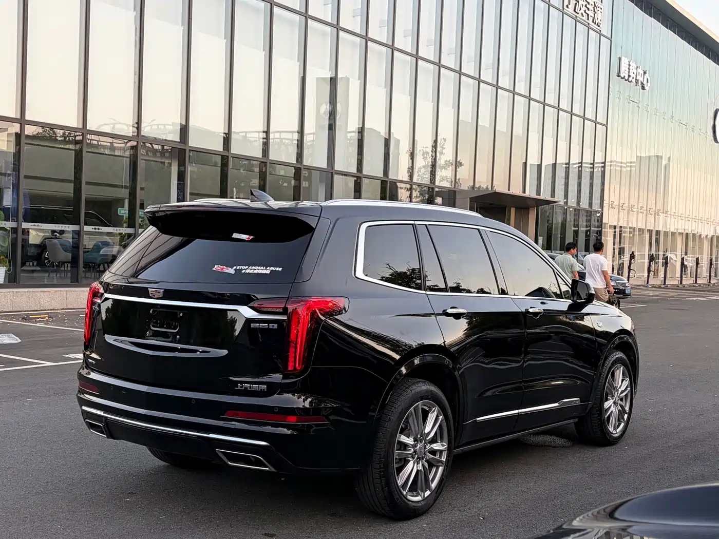 Cadillac XT6 2022 2.0T 6-Seater 4WD Luxury Edition фото 19