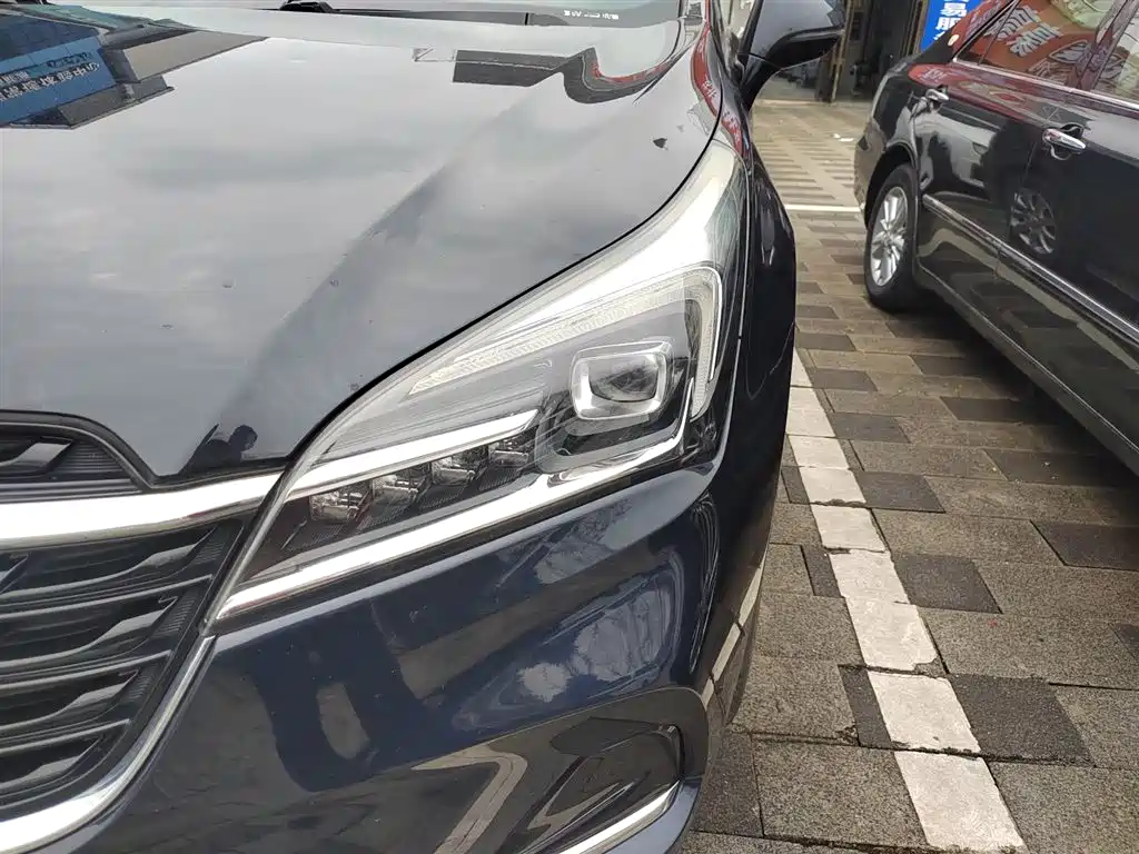 Buick Envision Plus 2021 532T FWD Leading Trim фото 18