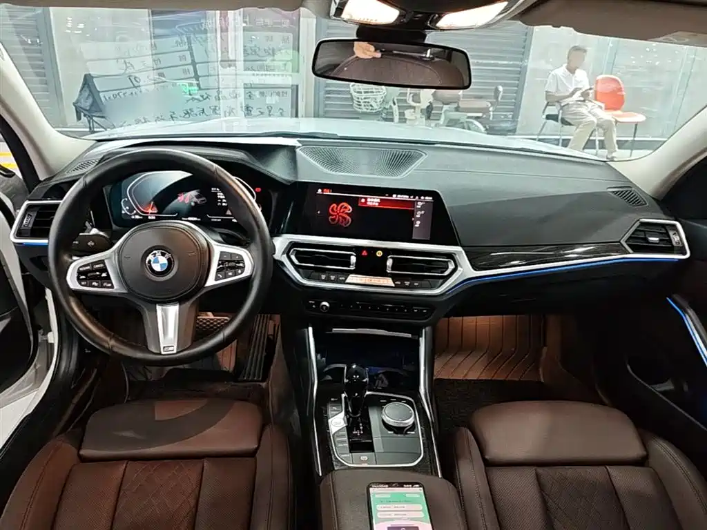 BMW 3 Series 2022 325Li M Sport Package фото 10