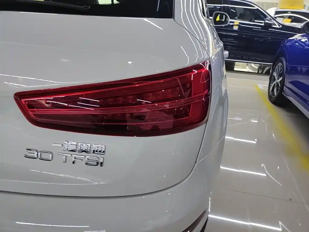 Audi Q3 2018 30th Anniversary Edition 30 TFSI Fashion фото 8