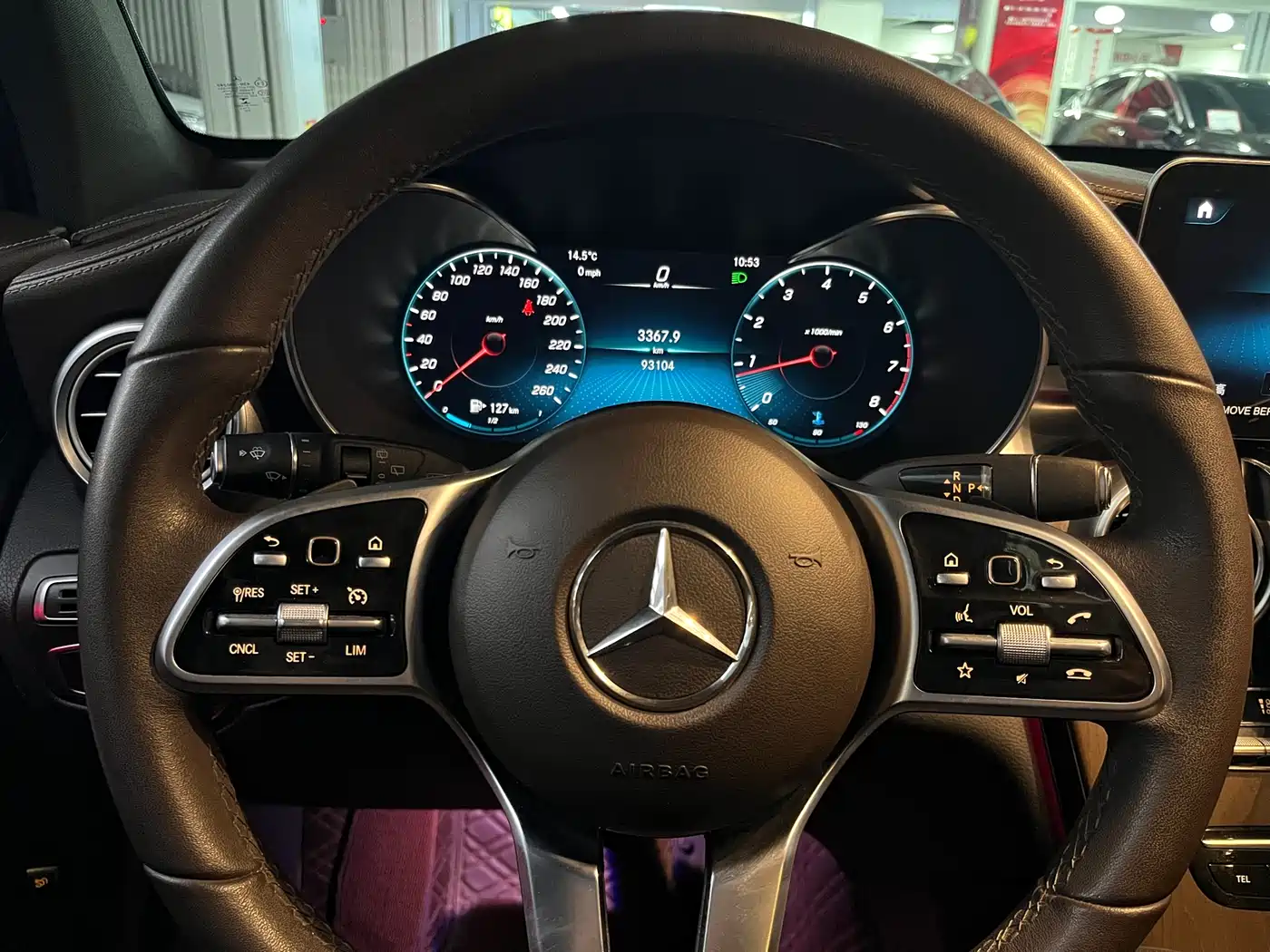 Mercedes-Benz GLC 2022 Facelift GLC 260 L 4MATIC Luxury Model фото 21